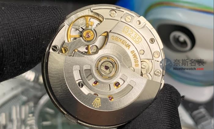 VS厂丹东3235机芯: 劳力士复刻表中的稳定之选 | 奈斯探表