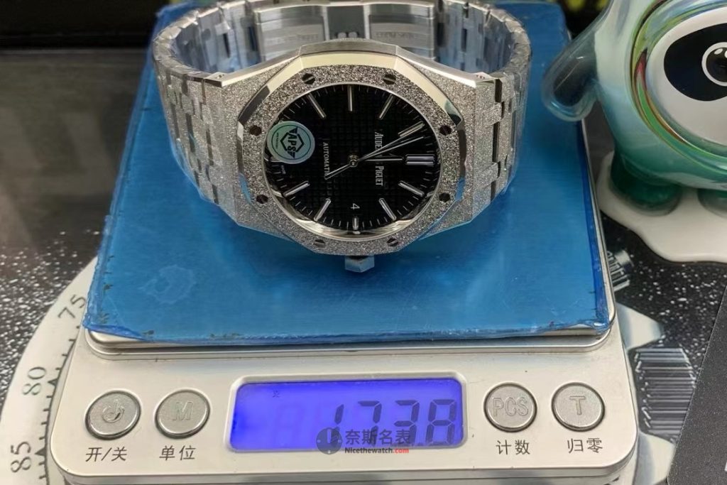 复刻表和正品的重量一样吗? | 奈斯探表