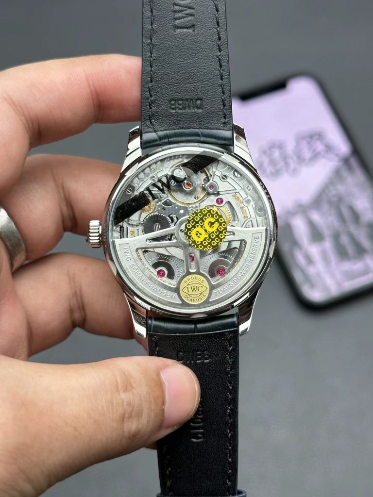 ZF万国葡七V5版本机芯稳定性如何，是否值得入手？ | 奈斯探表