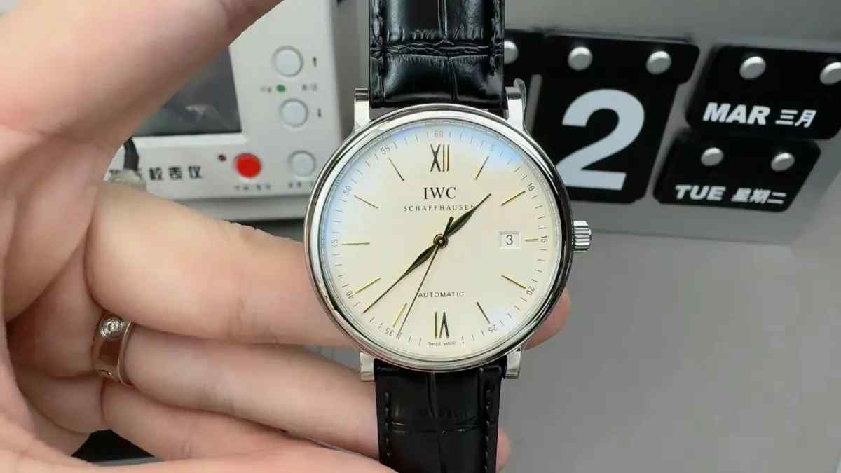 V7厂万国波涛菲诺复刻表值得入手吗？能不能以假乱真？（细节处理到位） | 奈斯探表