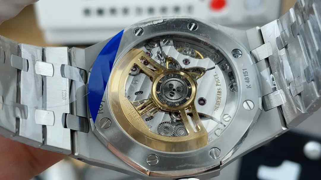 APS厂爱彼15500复刻表V3版本值得入手吗？（深度评测升级点） | 奈斯探表