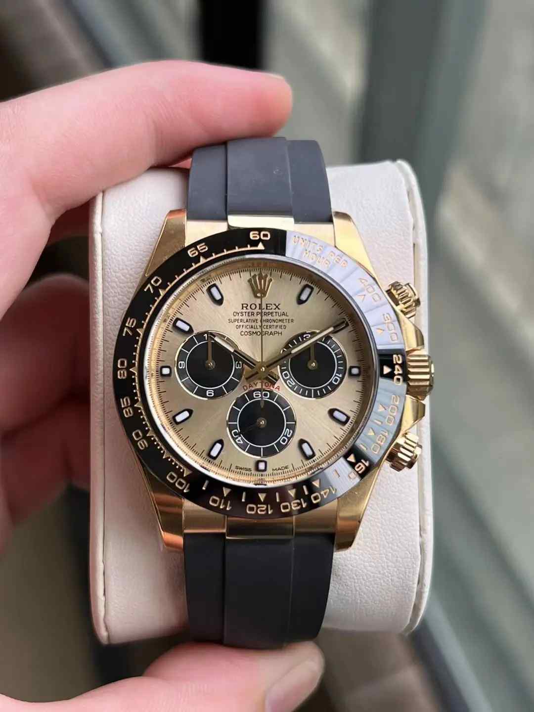 C厂劳力士迪通拿多少钱可以买到？如何辨别和购买？ | 奈斯探表