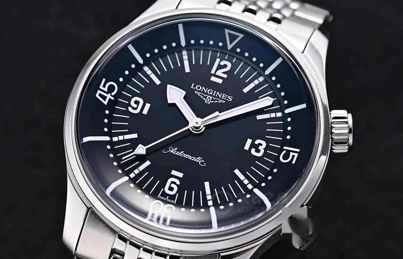 浪琴推出全新经典复刻系列传奇潜水员腕表39毫米款，售价为28300元 | 奈斯探表