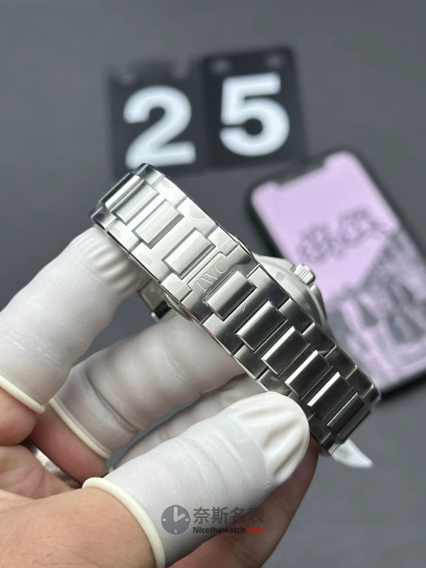 V7厂万国复刻腕表Ingenieur工程师外观评测，跟正品差距大吗？ | 奈斯探表