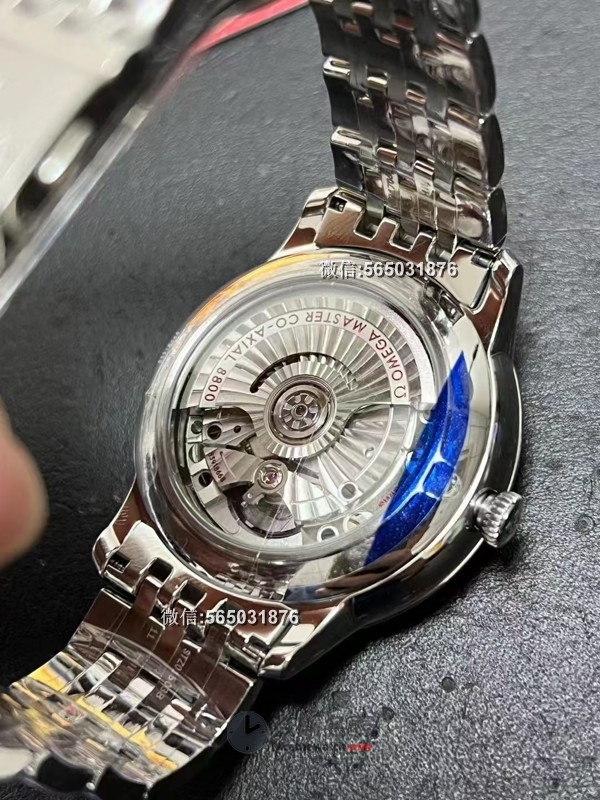 VS厂新品第三代蝶飞轨道系列评测：棕绿色正装腕表，精致细节值得入手！ | 奈斯探表