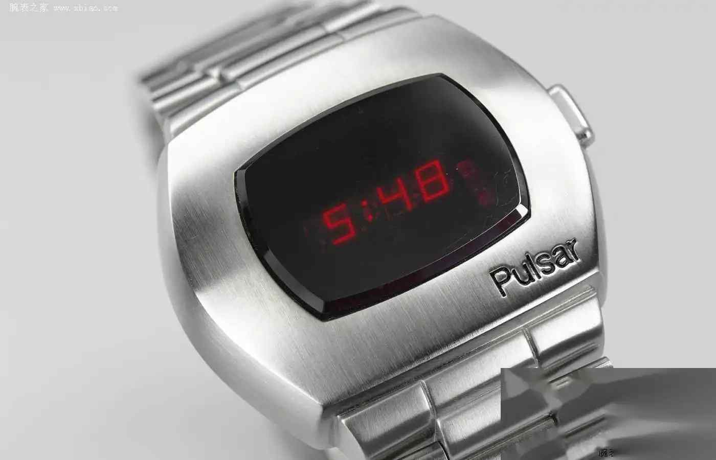 2024复古数显石英表盛宴：GP芝柏、汉密尔顿经典再现 | 奈斯探表