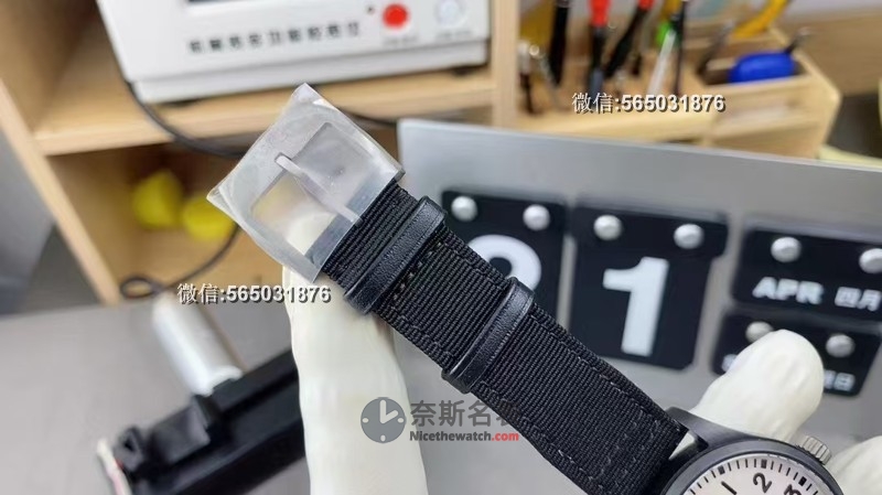 M+厂万国黑桃A王牌飞行员V2升级版评测：细节升级，完美复刻！ | 奈斯探表