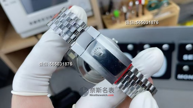 VS厂日志型水波纹盘面深度评测：3235机芯稳定性卓越，细节尽显匠心！ | 奈斯探表