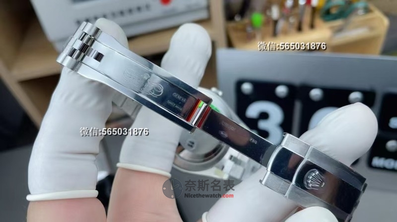 VS厂日志型水波纹盘面深度评测：3235机芯稳定性卓越，细节尽显匠心！ | 奈斯探表