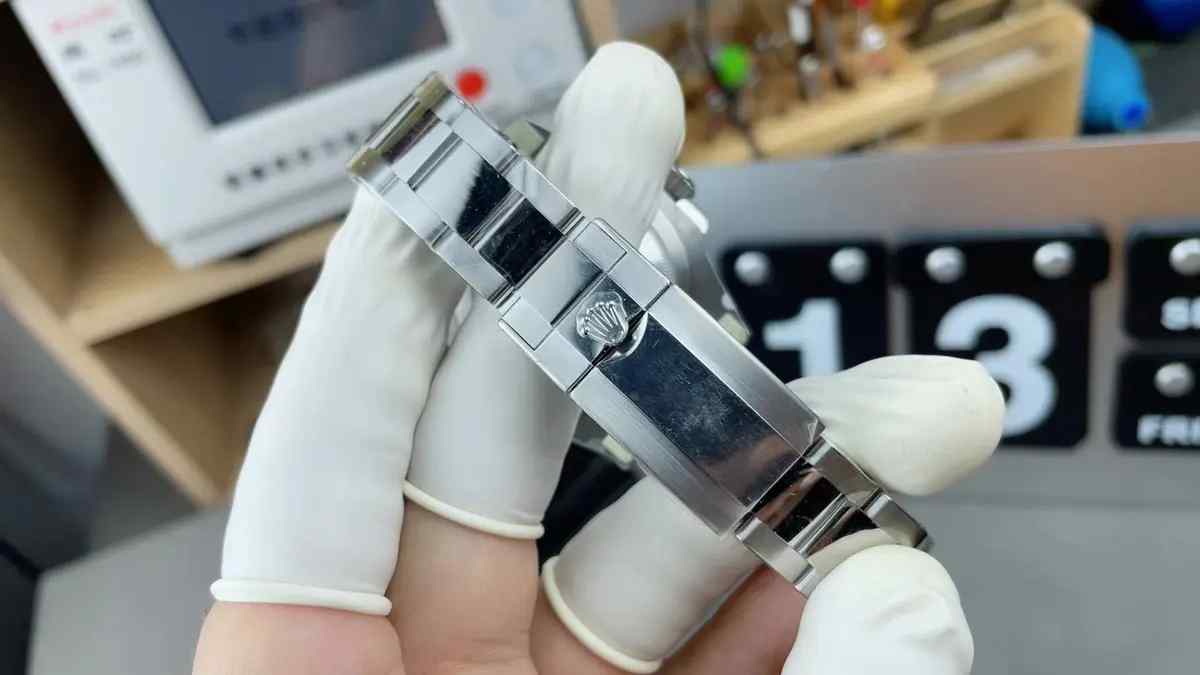 C+与C厂可乐圈大比拼，谁更值得入手？C厂可乐圈V3版实测！ | 奈斯探表