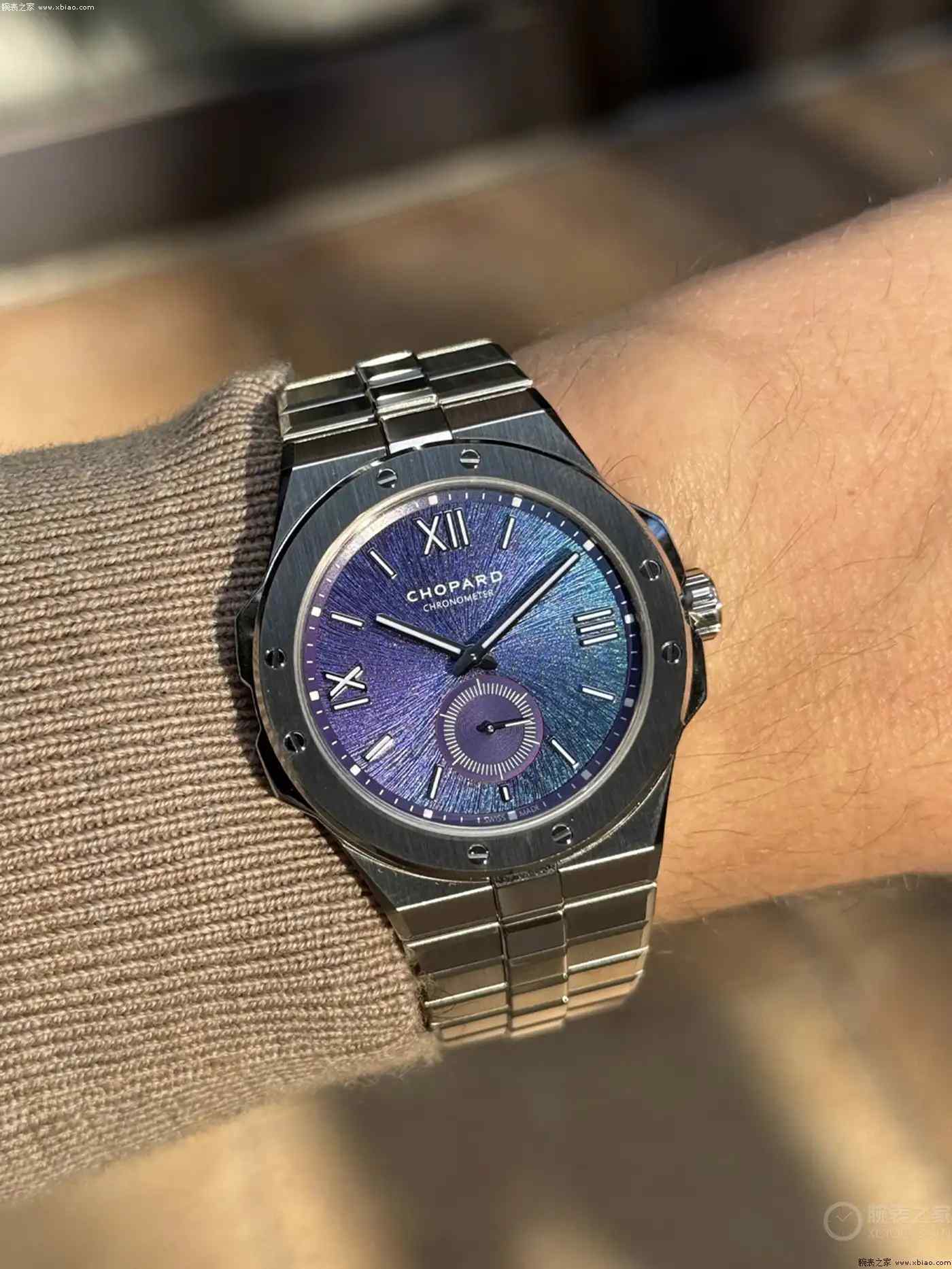 萧邦携手Art in Time，打造独一无二的变色龙限量对表！ | 奈斯探表