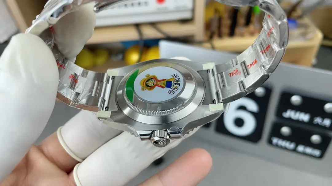 绿水鬼复刻表哪家强？C厂绿水鬼丹东3135机芯告诉你！(C厂绿水鬼鉴定) | 奈斯探表