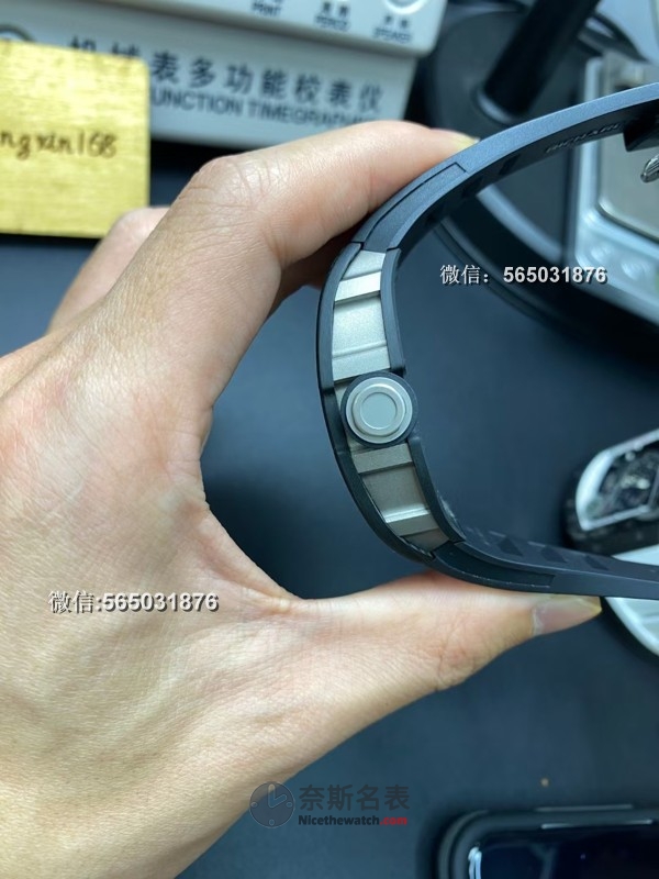 ZF还是APS？揭秘理查德米勒RM055哪家更胜一筹！ | 奈斯探表