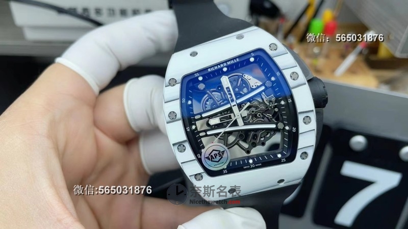 APS厂RM61-01白跑道VS BBR厂RM35-01碳纤维，哪款更心动？ | 奈斯探表
