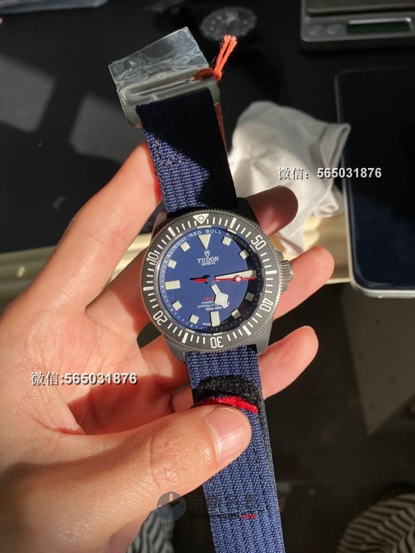 复刻表新贵M+厂帝舵领潜型钛合金FXD，轻量化新高度！ | 奈斯探表