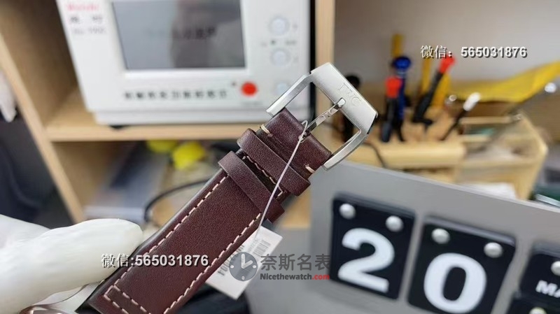 V7厂万国飞行员系列新作！马克20对比马克18，你更喜欢哪款？ | 奈斯探表