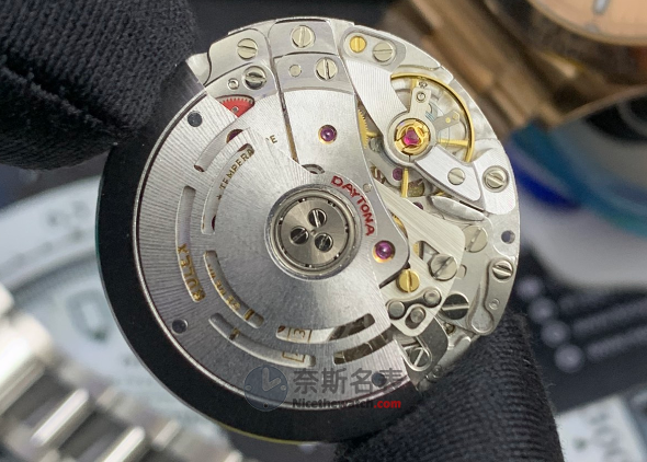 深度解析VS厂新品！4130冰蓝迪，做工细节超惊艳，值得冲！ | 奈斯探表