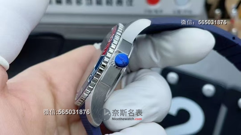 独家评测，AF厂康卡斯限量款四分之一红外圈，为何值得收藏？ | 奈斯探表