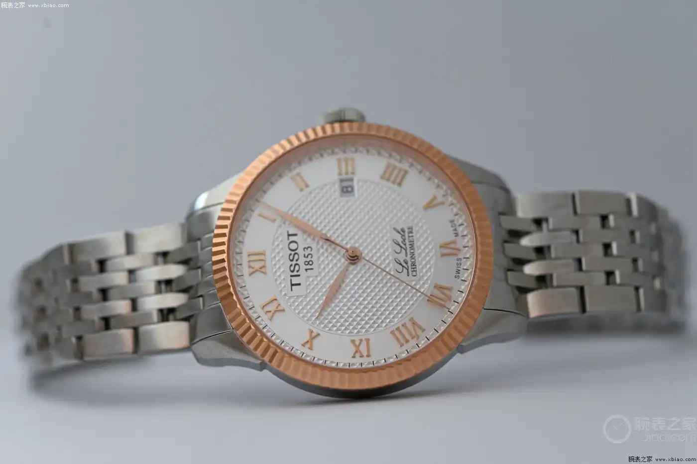 天梭力洛克系列新表，设计经典，性价比超高，你怎能错过？ | 奈斯探表