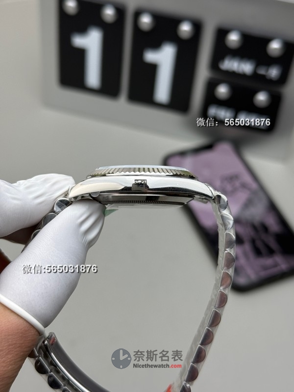 新人购表必看！GS厂星期日历冰蓝盘值得入手吗？还原度如何？ | 奈斯探表