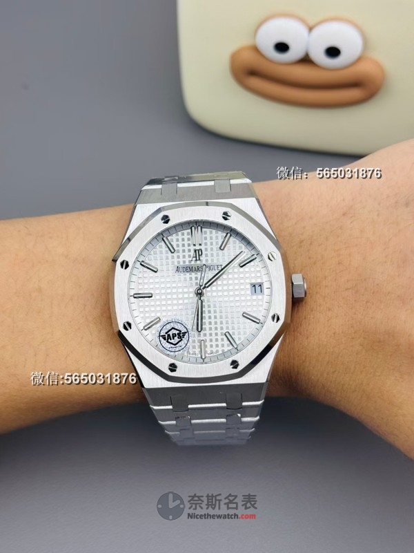 APS厂大升级！15500白盘终极版一体机芯，无需改装，直接上手！ | 奈斯探表