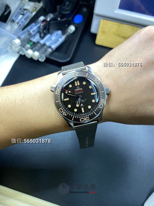 VS厂欧米茄海马300“无暇赴死”007复刻表，纯钛打造，轻盈舒适，闭眼冲！ | 奈斯探表