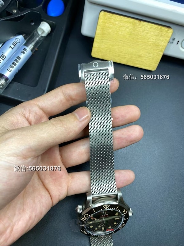VS厂欧米茄海马300“无暇赴死”007复刻表，纯钛打造，轻盈舒适，闭眼冲！ | 奈斯探表