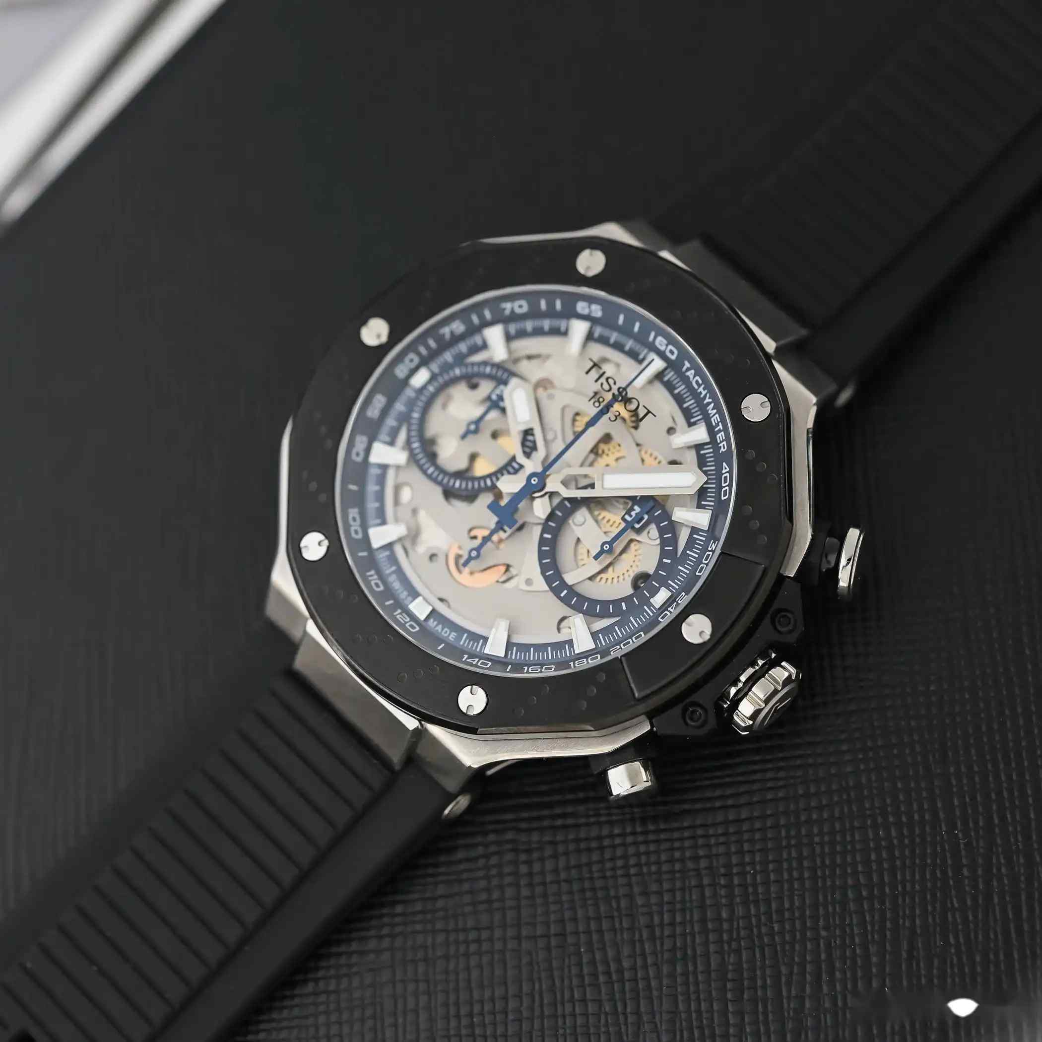 赛车迷必入！天梭全新T-Race MotoGP腕表限量发售！ | 奈斯探表