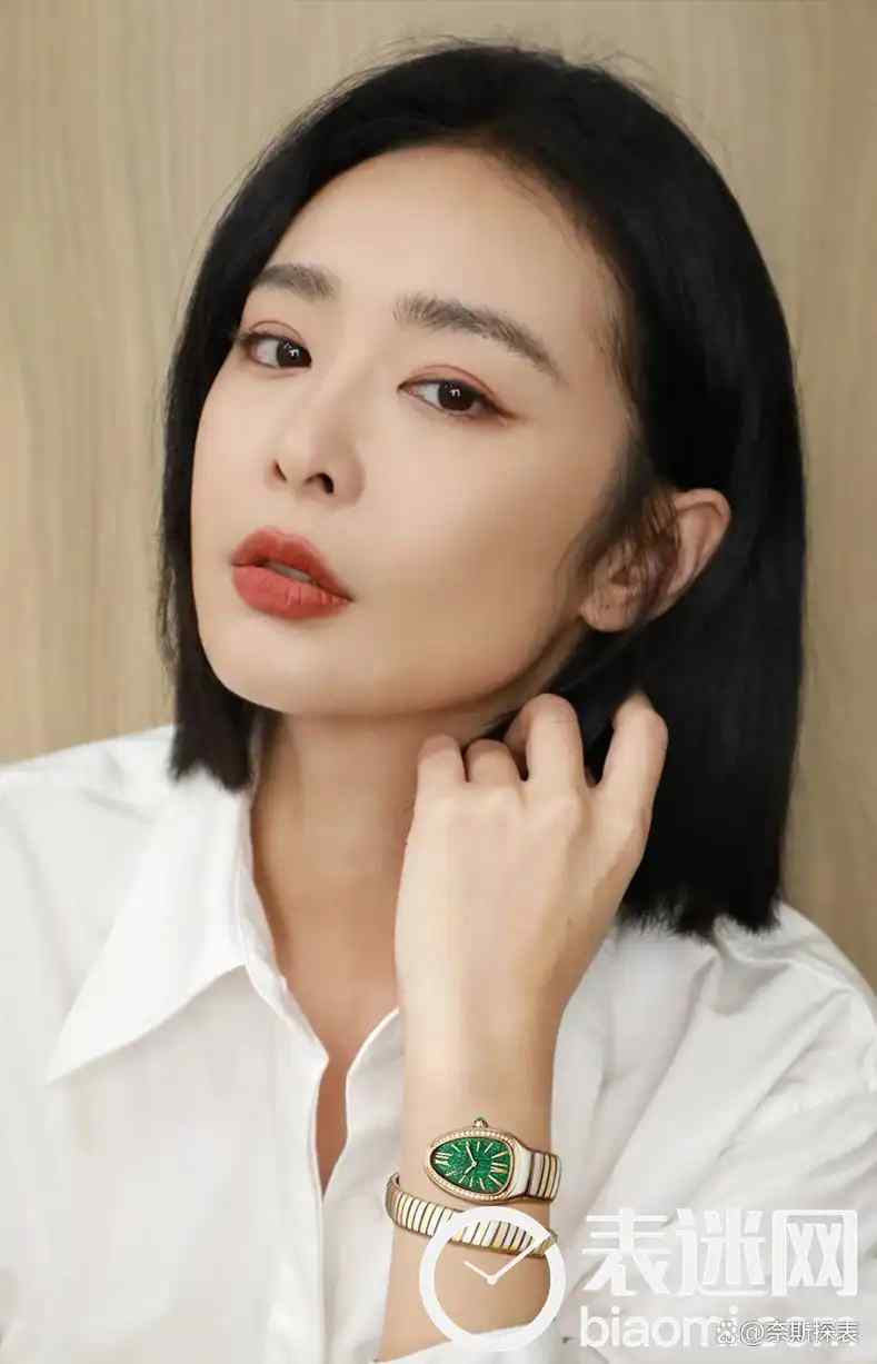 赵露思同款！宝格丽灵蛇腕表演绎优雅与自然的艺术共鸣 | 奈斯探表