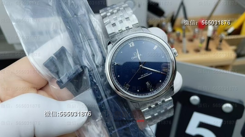 复刻表市场新宠：VS厂蓝面蝶飞轨道腕表值得入手吗？ | 奈斯探表