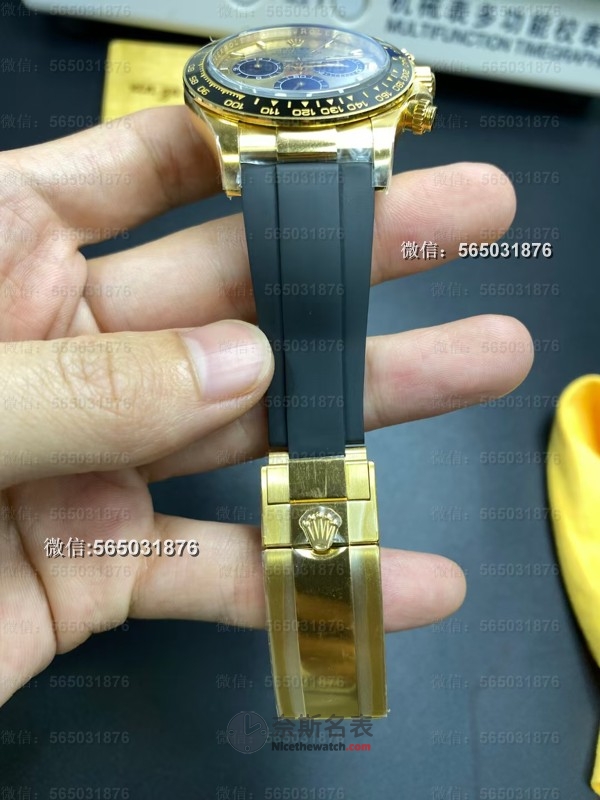 细节控必看！C厂与VS厂余文乐金胶迪谁更值得入手？ | 奈斯探表