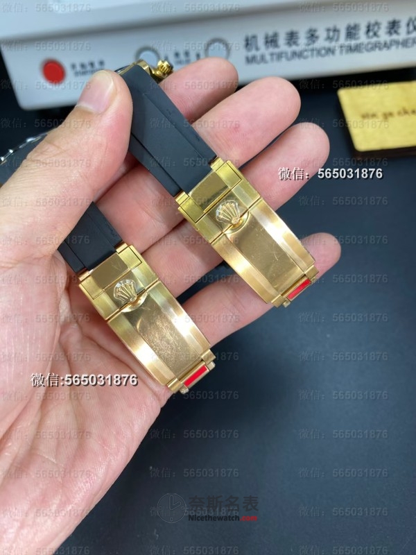 细节控必看！C厂与VS厂余文乐金胶迪谁更值得入手？ | 奈斯探表