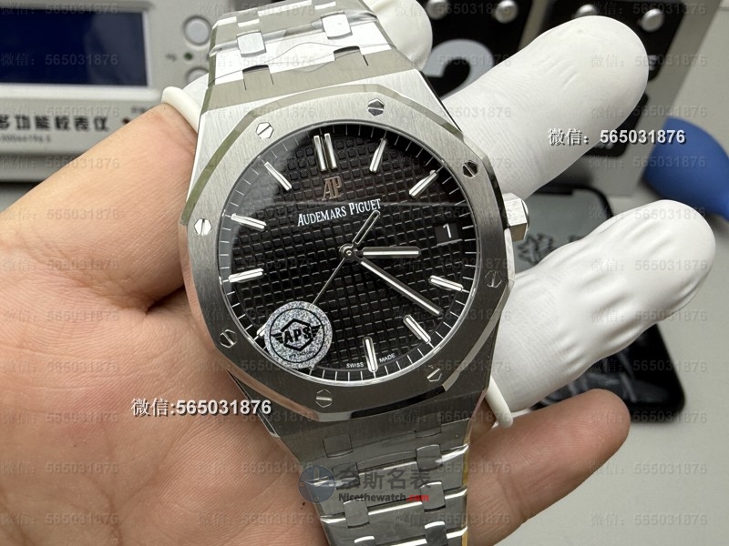 从V2到V3，APS厂15500黑盘升级了哪些关键细节？ | 奈斯探表