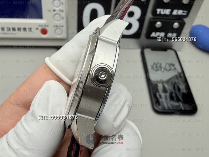 月相功能完美还原！V9厂俄罗斯小丑表实测，做工精细度直逼原装！ | 奈斯探表