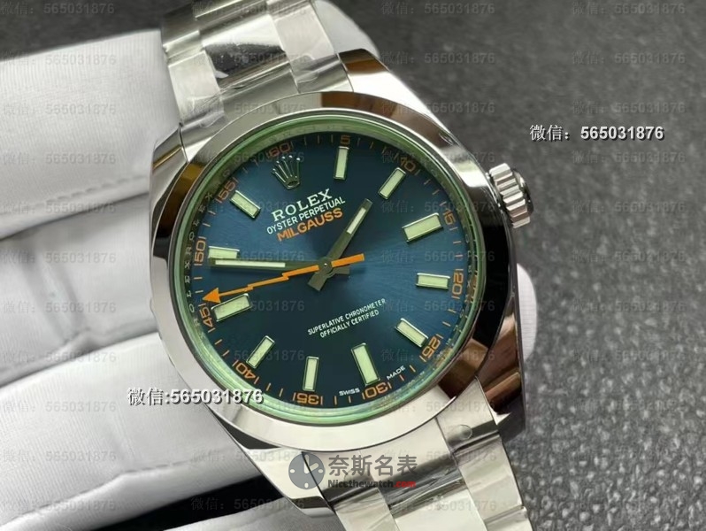 VS厂绿玻璃闪电针：双层防磁+丹东3131机芯，冷门表的逆袭！ | 奈斯探表