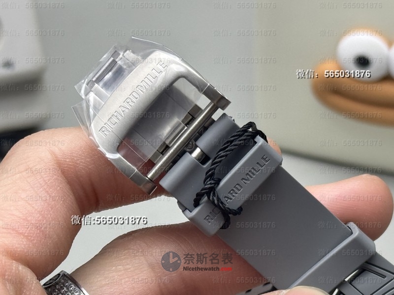 2025复刻表王炸！ZF厂RM055灰陶瓷实测，纳米陶瓷硬度超传统30%！ | 奈斯探表