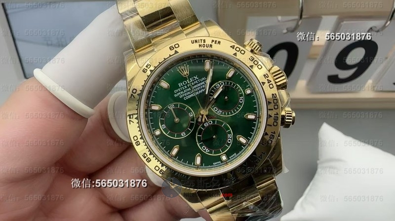 220克压手感！ZF配重版绿金迪能否碾压传统复刻 | 奈斯探表