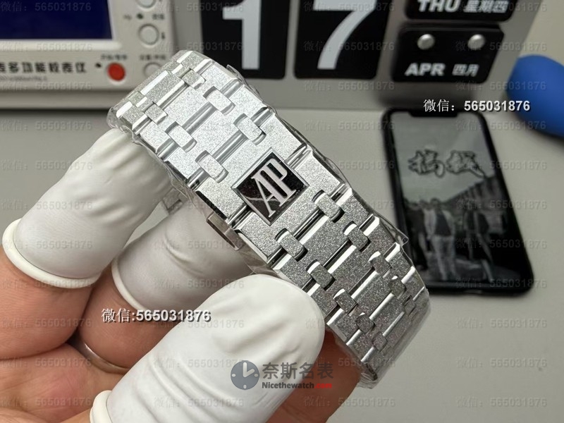 THB厂爱彼霜金15407 V2版实拍，布灵布灵闪到睁不开眼！ | 奈斯探表