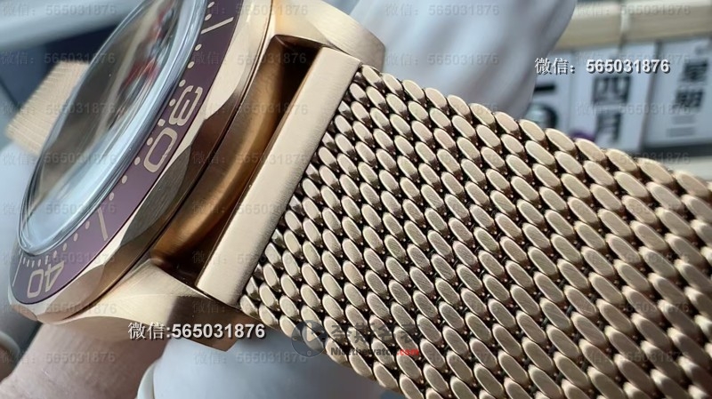 【2025王炸新品】VS厂青铜金海马300到货！勃艮第红表圈美到窒息！ | 奈斯探表