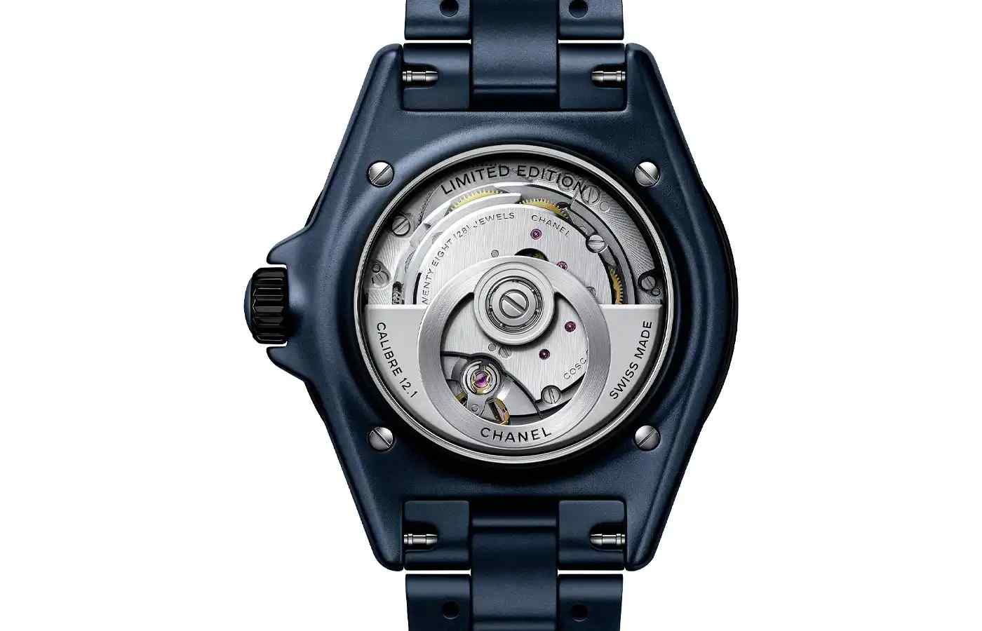 比‘水鬼’更高级？香奈儿J12 Bleu蓝陶瓷表链+12.1机芯，6万价位吊打万国欧米茄！ | 奈斯探表