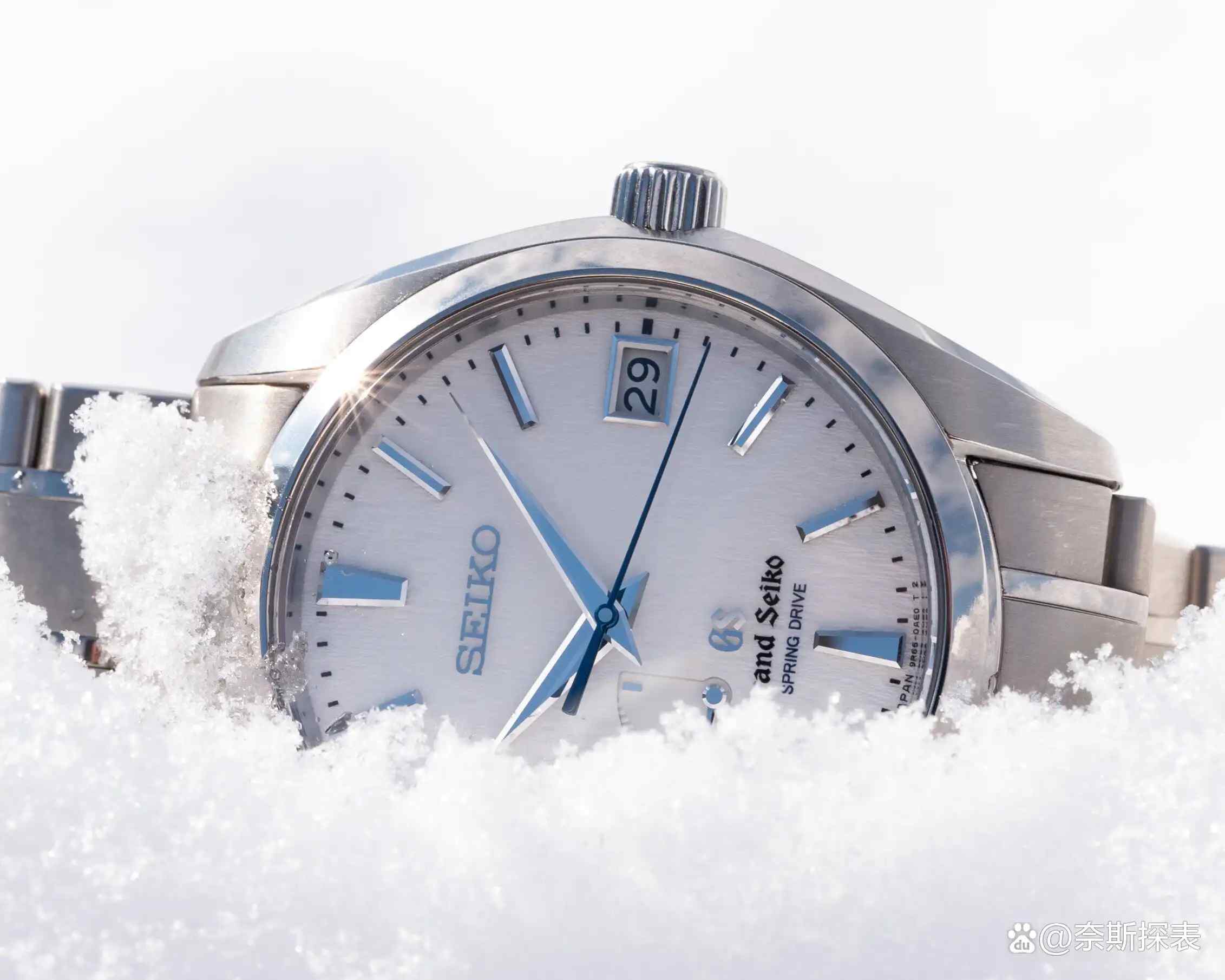 冠蓝狮Snowflake雪花面为何成为表圈传奇？深度解析三大黑科技！ | 奈斯探表