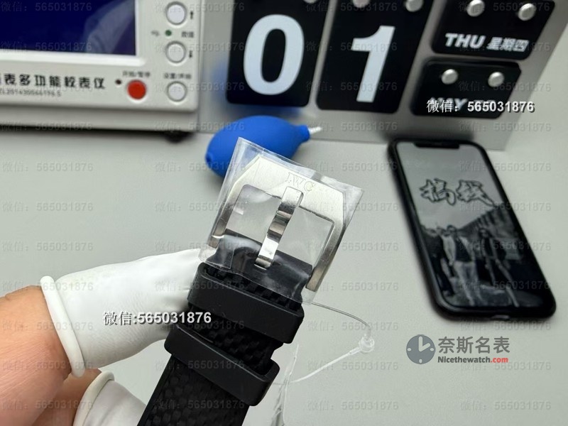 氟胶表带+快拆系统！V6S厂万国海洋时计值不值得入手？ | 奈斯探表