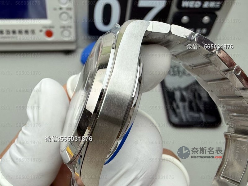 VS厂欧米茄海马150柚木绿值不值得入手？看完这篇再决定！ | 奈斯探表