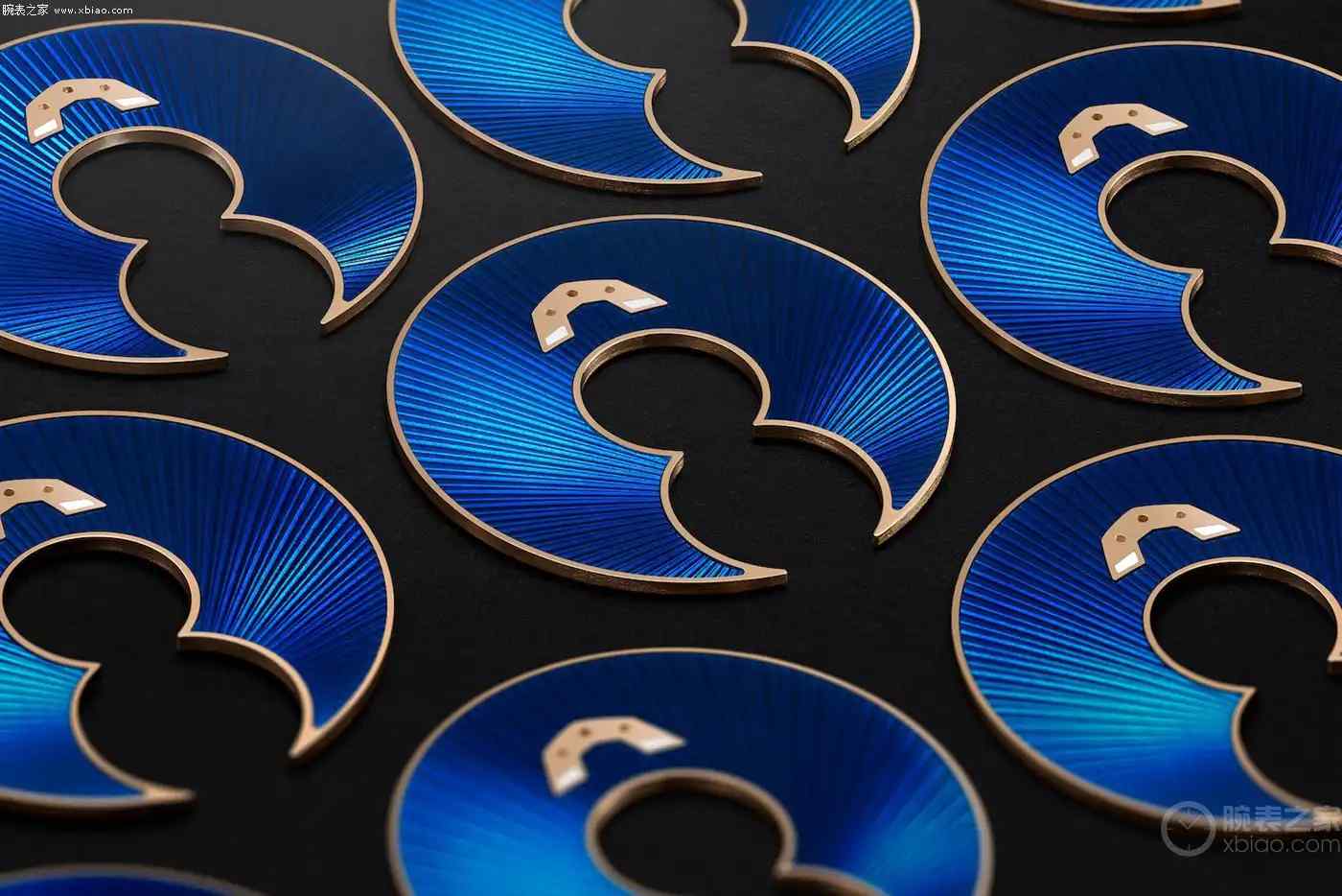 36万值不值？雅典表奇想系列新作实测，半透明珐琅盘美到窒息！ | 奈斯探表