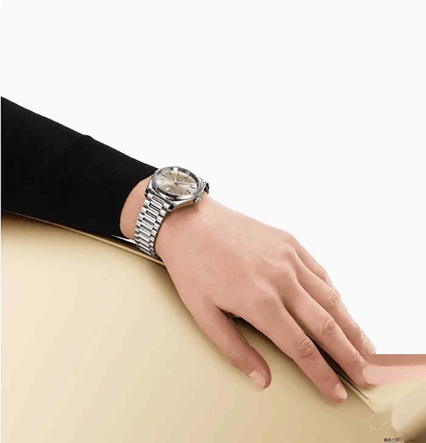 周冬雨戛纳同款！欧米茄海马Aqua Terra砂岩盘，8800机芯女神必备！ | 奈斯探表