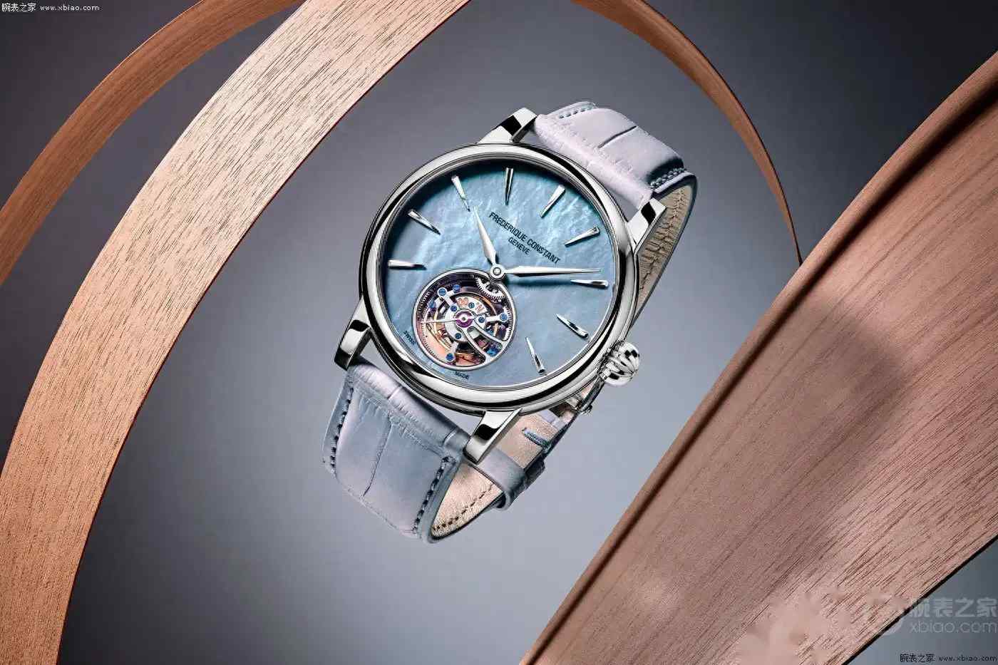 31万值不值？康斯登珍珠母贝陀飞轮限量36枚，蓝灰盘面美到窒息！ | 奈斯探表