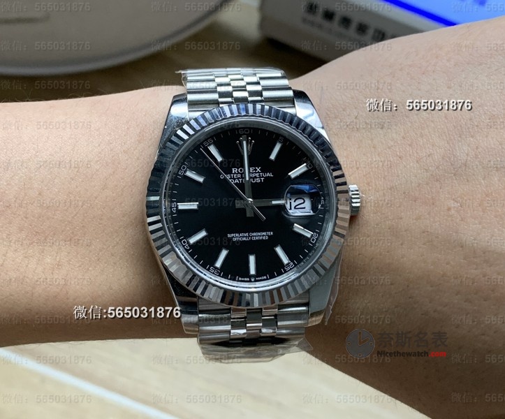 买前必看！C厂2025日志深度拆解：72小时动储是真是假？ | 奈斯探表