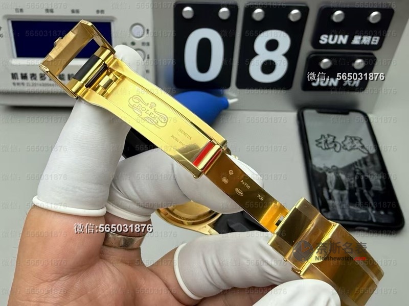 VS厂放大招！VS余文乐迪通拿配重版来袭，黄金质感+真一体机芯太惊艳 | 奈斯探表
