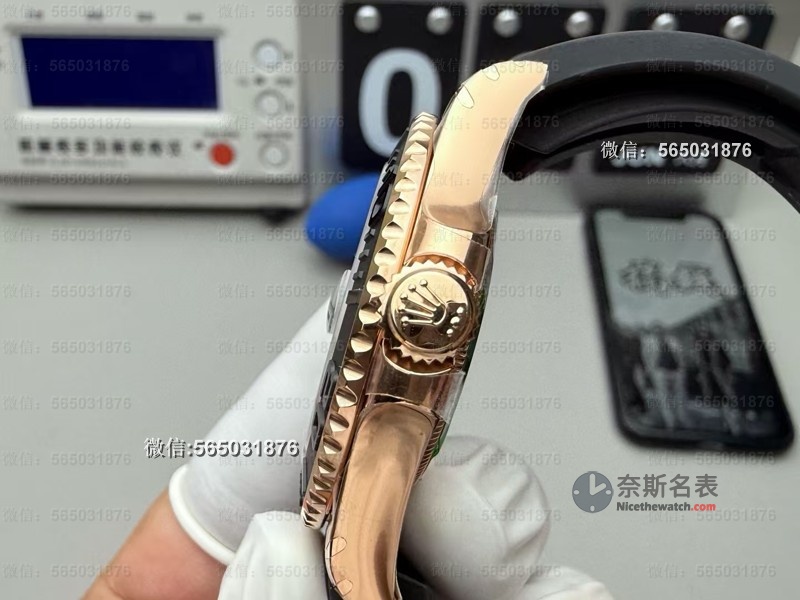 买前必看！VS厂玫瑰金游艇拆解，丹东3235机芯到底多强？ | 奈斯探表