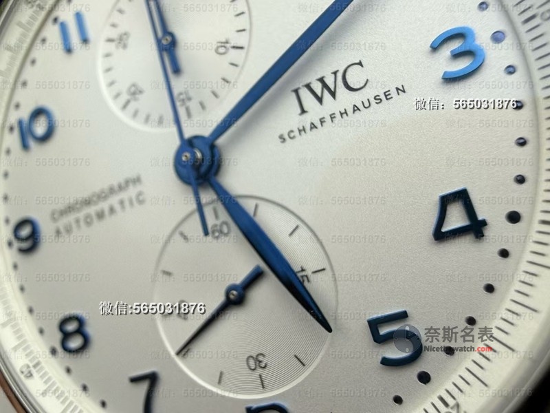 这些细节和原版真的一样？万国葡计复刻版上手：烤蓝钢针+超薄表壳真香！ | 奈斯探表